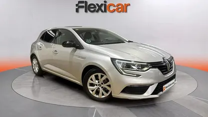 Usado Renault Mégane IV Business 140 CV (102 kW) 2020 Berlina