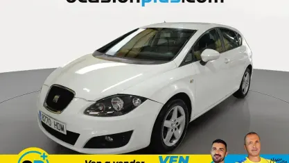 Usado Seat Leon Reference 90 CV (66 kW) 2011 Blanco Utilitario