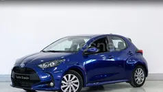 Usado 2024 Toyota Yaris Hybrid Active Berlina | 23.450 € (Precio justo)