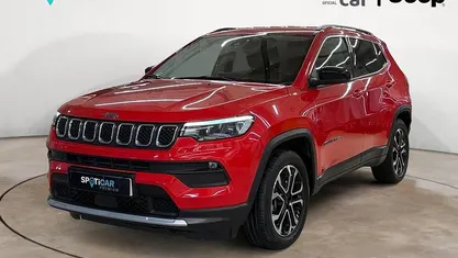 Rojo Usado 2023 Jeep Compass Limited SUV | 25.500 € (Precio justo)