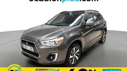 Usado Mitsubishi ASX Motion 117 CV (86 kW) 2015 Marrón SUV
