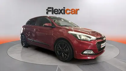 Brugt Hyundai i20 84 HK (61 kW) 2017 Rød Sedan