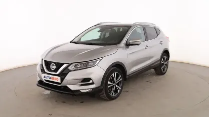 Usado Nissan Qashqai Acenta 140 CV (102 kW) 2018 Gris SUV