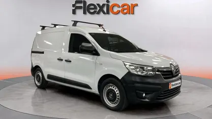 Usado Renault Express 95 CV (69 kW) 2022 Blanco Monovolumen