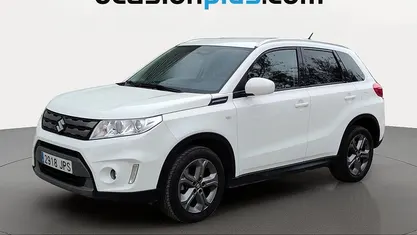 Usado 2016 Suzuki Vitara SUV | 10.176 € (Buen precio)
