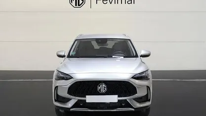 Ny MG HS Comfort 170 HK (125 kW) 2025 Sølv SUV