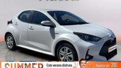 Usado 2021 Toyota Yaris Hybrid Active Utilitario | 14.490 € (Buen precio)