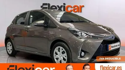 Usado Toyota Yaris Hybrid Active 100 CV (73 kW) 2019 Utilitario