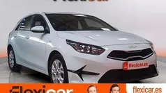 Usado 2022 Kia Ceed Berlina | 16.490 € (Precio justo)
