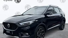 Negro Usado 2023 MG ZS Luxury Berlina | 17.400 € (Precio justo)