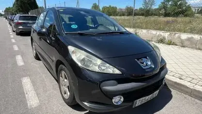 Usado Peugeot 207 Sport 95 CV (69 kW) 2009 Negro Utilitario