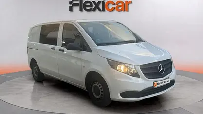 Usado Mercedes Vito 136 CV (100 kW) 2019 Blanco Van