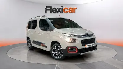 Usado Citroën Berlingo Feel 131 CV (96 kW) 2020 Monovolumen