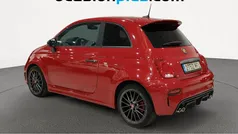 Rojo Usado 2023 Abarth 695 Utilitario | 21.810 € (Buen precio)