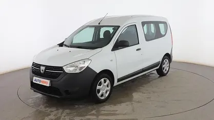 Usado Dacia Dokker Ambiance 90 CV (66 kW) 2019 Monovolumen