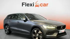 Blanco Usado 2021 Volvo V60 CC Familiar | 30.990 € (Super precio)
