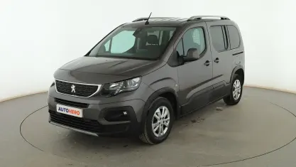 Używany Peugeot Rifter Allure 131 KM (96 kW) 2021 Szary Minivan