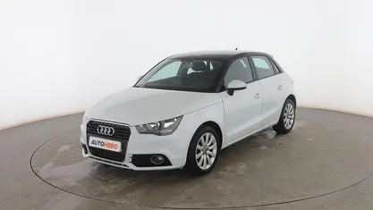 Usado Audi A1 Sportback Attraction 90 CV (66 kW) 2014 Blanco Utilitario