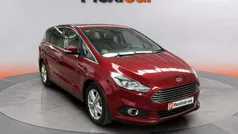 Rojo Usado 2017 Ford S-MAX Titanium Monovolumen | 17.990 € (Precio justo)