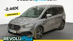 Gris / plata Usado 2023 Mercedes T180 Monovolumen | 26.850 € (Precio justo)