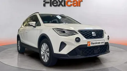 Usado Seat Arona Style 110 CV (80 kW) 2022 SUV