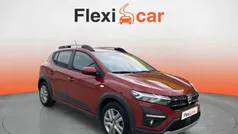 Rojo Usado 2022 Dacia Sandero Expression Utilitario | 11.990 € (Buen precio)