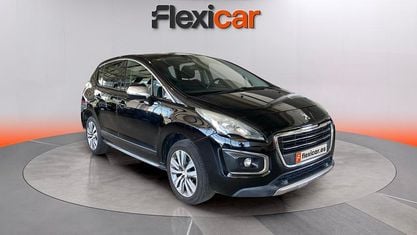 Usado Peugeot 3008 Allure 120 CV (88 kW) 2016 Negro Berlina