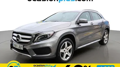 Usado Mercedes GLA200 AMG line 136 CV (100 kW) 2015 SUV
