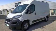 Blanco Usado 2023 Peugeot Boxer S Van | 21.900 € (Precio justo)