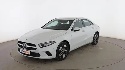 Usado Mercedes A250 218 CV (160 kW) 2021 Blanco Berlina