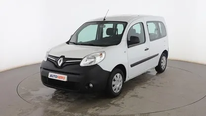 Usado Renault Kangoo 116 CV (85 kW) 2021 Blanco Monovolumen