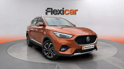 Usado MG ZS Luxury 106 CV (77 kW) 2024 Naranja SUV