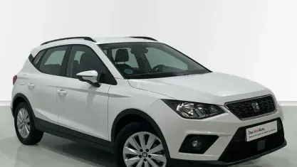 Usado Seat Arona Style 110 HP (80 kW) 2021 Branco SUV