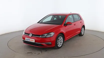 Rojo Usado 2018 VW Golf VII Advance Utilitario | 18.599 € (Precio justo)