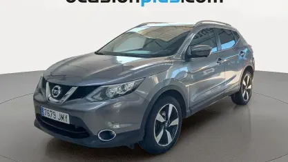 Usado Nissan Qashqai N-Connecta 110 CV (80 kW) 2016 Gris SUV