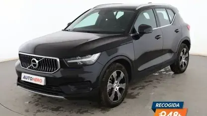 Käytetty Volvo XC40 Inscription 197 HP (144 kW) 2021 Musta Katumaasturi