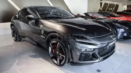 Usado Ferrari Purosangue 725 CV (533 kW) 2025 Gris SUV