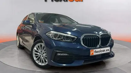 Azul Usado 2023 BMW 118 Utilitario | 18.990 € (Super precio)