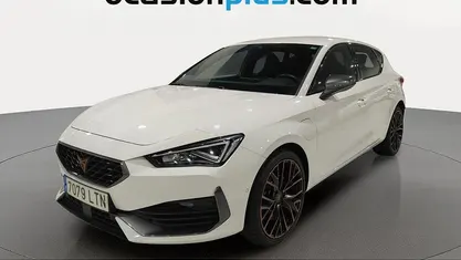 Usado Cupra Leon VZ 245 CV (180 kW) 2021 Blanco Utilitario