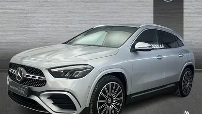 Usado Mercedes GLA200 AMG line 150 CV (110 kW) 2025 SUV