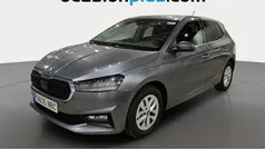 Gris Usado 2025 Skoda Fabia Selection Utilitario | 18.273 € (Super precio)