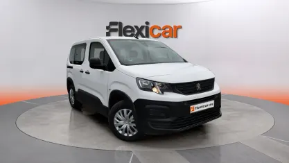 Begagnad Peugeot Rifter Active 101 HK (74 kW) 2021 Vit Minibuss