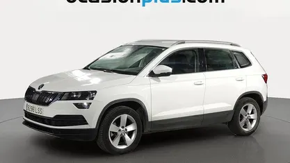 Usado Skoda Karoq Ambition 150 CV (110 kW) 2021 Blanco SUV
