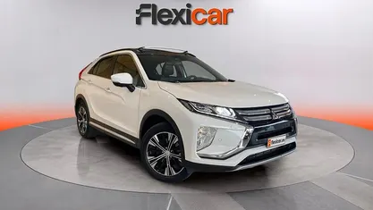 Usado Mitsubishi Eclipse Cross Motion 163 CV (119 kW) 2021 Blanco SUV