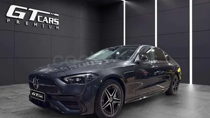 Usado Mercedes C300e AMG 313 CV (230 kW) 2024 Berlina