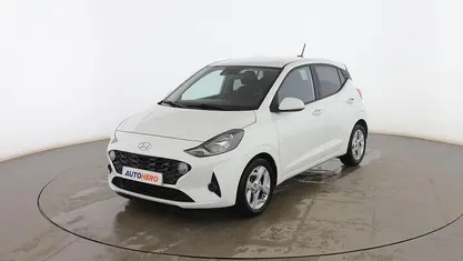 Usado Hyundai i10 67 CV (49 kW) 2021 Blanco Utilitario