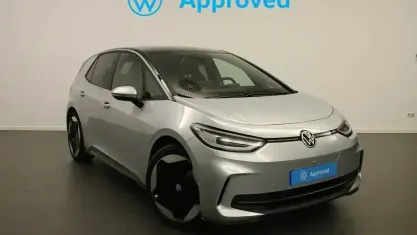 Usado VW ID.5 Pro 150 kW (204 CV) 2025 Gris SUV