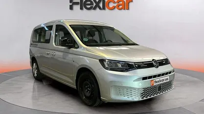 Usado VW Caddy Maxi 122 CV (89 kW) 2024 Gris Monovolumen