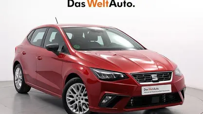 Usado Seat Ibiza FR 110 CV (80 kW) 2023 Rojo Utilitario
