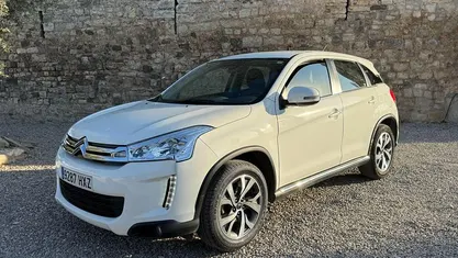 Usado Citroën C4 Aircross Exclusive 114 CV (83 kW) 2014 Blanco SUV
